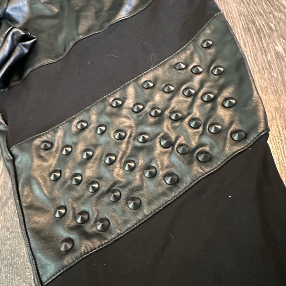 Killstar Black studded leggings, size xxl - Picture 2 of 5